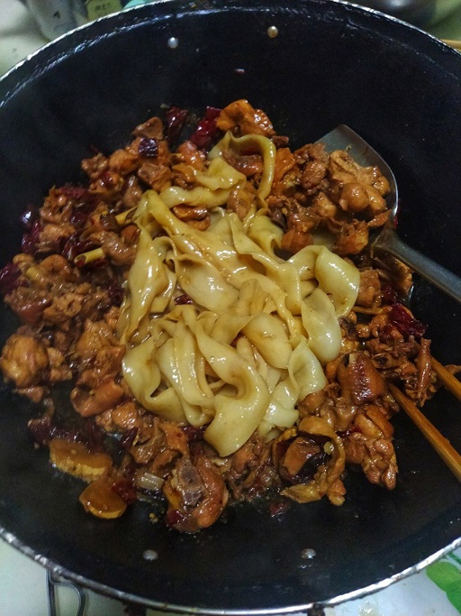 新疆大盘鸡
