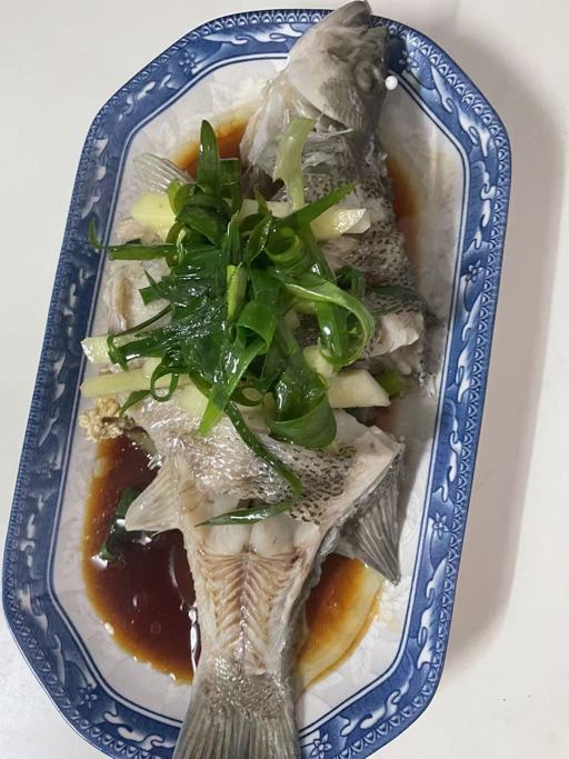 清蒸鲈鱼