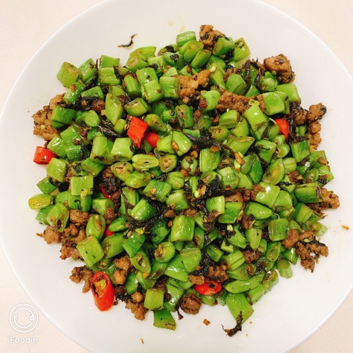 榄菜肉末四季豆